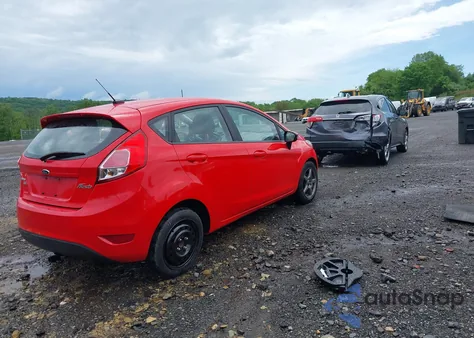 2015 Ford Fiesta Se z USA, uszkodzony, nr VIN 3FADP4EE6FM215869